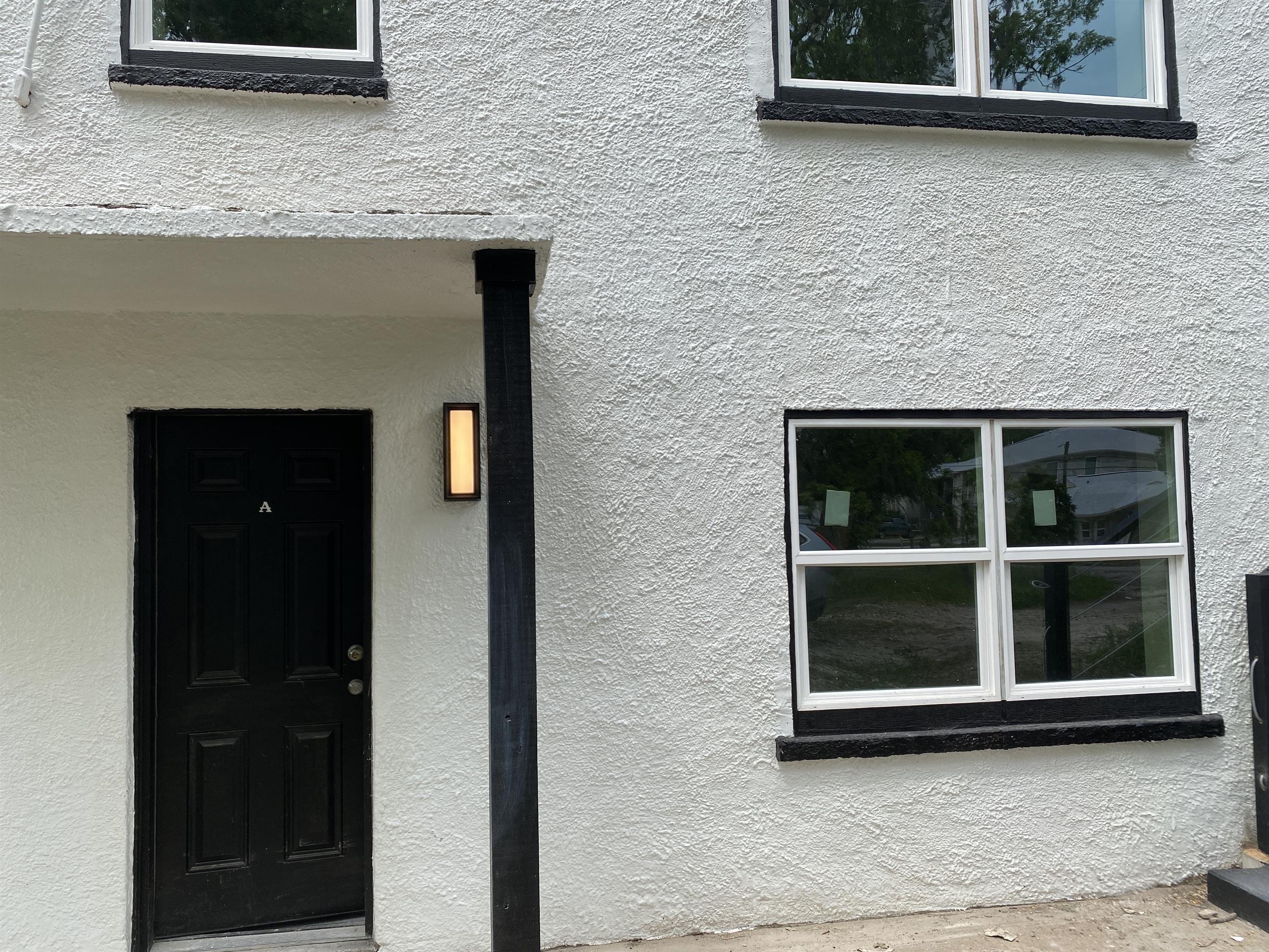 521 East Jackson Street -B